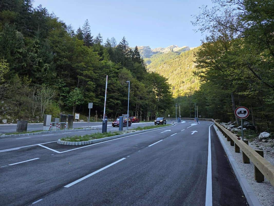 Barrier System to Be Tested for Two Weeks on the Vršič Pass Starting October 13