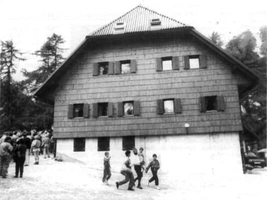 The New Erjavčeva Hut on Vršič (1993)